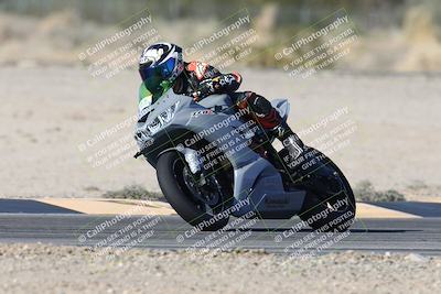 media/Dec-04-2025-Racers Edge (Thu) [[5ebc9f124d]]/3-B Group/1-Session 1 (Turn 7)/